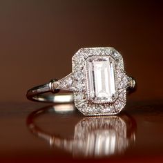 WOW!!!!! What an Engagement Ring!!! 😀 😇 Creative Engagement Rings, Diamond Ring Platinum, Estate Diamond Jewelry, Emerald Cut Engagement Ring, Engagement Ring Platinum, Emerald Cut Diamond Engagement Ring, Emerald Cut Diamond Engagement, Emerald Cut Diamond Ring, Vintage Engagement Rings Unique