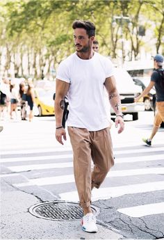 Mens Fashion Summer Outfits, Stylish Summer Outfits, Mens Fashion Blog, Cool Summer Outfits, Mens Fashion Classy, Latest Mens Fashion, Men Fashion Casual Outfits, Summer Outfits Men