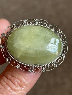 Vintage silver tone brooch filagree detail set with a polished pale green hardstone , roll over clasp Pale Green, Vintage Silver, Brooch Pin, Brooches, Beauty Book, Silver Tone, Accessory Gift, Display Homes, Electronic Accessories