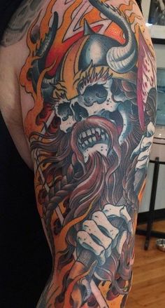 Tattoos Viking, Fake Skin Tattoo, Black Heart Tattoos, Tatted Men, Viking Skull, Fake Skin, Top Tattoos