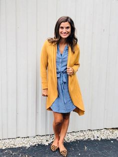 Teacher Outfits Dresses, Dress Work Outfit, Teacher Attire, Winter Teacher Outfits, Cute Teacher Outfits, Dresses Work, Teaching Outfits, Outfits Dresses, Yellow Cardigan