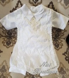 "White Color 4 pieces Baby Boy Christening Outfit It is perfect for both baptism or blessing -Jumper -Sash -Belt -Hat Measurements 6-9 months, Jumper (waist 9.5\", long 20\") Sash (17.5\") 9-12 months, Jumper (waist 10\", long 21.5\") Sash (17.5\") 12-18 months, Jumper (waist 10.5\", long 23\") Sash (17.5\") Please check the measurements, and any questions send me a message, your satisfaction is very important for me Comes with a suit bag Dry clean only" Elegant Short Sleeve Baptism Sets, White Short Sleeve Set For First Communion, White Short Sleeve Sets For First Communion, Classic Short Sleeve Sets For Baptism, Fitted Short Sleeve Sets For First Communion, Charro Suit, Ivory Outfit, Baby Boy Christening Outfit, Boy Christening Outfit