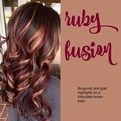 Hair Burgundy, Burgundy Highlights, Highlights Ideas, Caramel Highlights, Summer Hair Color For Brunettes, Brown Highlights, Hair Color Highlights, Penteado Cabelo Curto, Hair Color And Cut