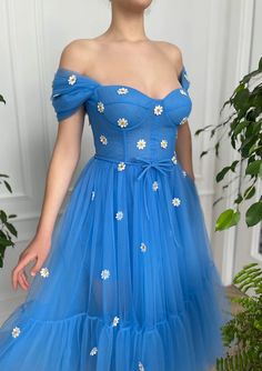 Daises Skies Ruffle Dress | Teuta Matoshi Blue Dresses Aesthetic, Floral Hoco Dress, Blue Day Dress, Teuta Matoshi, Bright Blue Dresses, Blue Day, Haute Couture Gowns, Floral Prom Dresses, Prom Dresses With Pockets