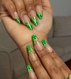 Zodiac French Tip Nails, Aires Nail Designs, French Tip Snake Nails, Almond Frog Nails, Almond Nails Astrology, Astrology Nails, Aries Birthday Nails, Aries Nails