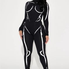 New With Tags Feelin' The Body Heat Legging Set In Size 1x Mock Neck Long Sleeve, Sweater Jumpsuit, Free Dresses, Body Heat, Mens Activewear, Matching Dresses, Long Sleeve Bodysuit, The Body, Matching Sets