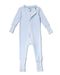 Introducing our Toddler Grow-on style Romper, the perfect addition to your little one's wardrobe! This adorable infant romper is designed to grow with your child, making it a great investment piece. Crafted from high-quality premium organic cotton, this romper is gentle on your baby's delicate skin. The double-zipper makes it easy to dress and undress your little one. Perfect for playtime, this romper is both practical and stylish. Features include: 2- way zipper front Zipper guard at chin for p Cotton Long Sleeve Jumpsuits And Rompers For Playwear, Spring Cotton Onesie For Family Matching, Family Matching Spring Cotton Onesie, Spring Family Matching Cotton Onesie, Cotton Onesie For Spring, Cotton Onesie For Spring Loungewear, Solid Cotton Bodysuit For Playtime, Cotton Bodysuit For Playtime, Plain Cotton Bodysuit For Playtime