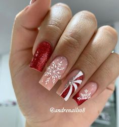 Acrylic Nails Beginners, Simple Nail Polish Ideas, Paint Nails At Home, Elegant Nails Design, Aura Nails Tutorial, Nails Beginners, Beginners Nails, Barbie Nail Art, Simple Nail Polish