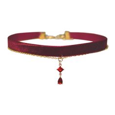 PRICES MAY VARY. ★ [Durable and comfortable] This red choker is carefully crafted with high-quality velvet and beautiful artificial ruby ​​pendants. This red choker necklace is made of handmade alloy which is very strong and will not break easily. ★[Extra-long 18.9-inch adjustable size and light weight] The size of the red choker necklaces for women is 11.8-inch + 7.1-inch extension chain (30cm+18cm). The total length of the red chokers is 48 cm and 18.9 i Red Velvet Choker, Vampire Jewelry Aesthetic, Red Necklace Aesthetic, Red Prom Jewelry, Witch Bride, Ruby Pendants, Vampire Accessories, Red Necklaces, Ruby Choker