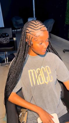 Braids Simple, Model Hairstyles, Long Box Braids, Quick Braided Hairstyles, Fulani Braids, Braid Ideas, Hair Tips, Model Hair, How To Take