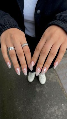 Milky Nails, Nails 2022, Lines On Nails, Her Nails, Simple Acrylic Nails, Almond Acrylic Nails, Silver Nails, Fire Nails, Dream Nails