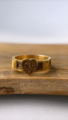 This is a beautiful antique mourning ring set in 18ct gold and dated from the Edwardian period. With woven hair covering the shank, interspersed with the letters MEMORY and a gold heart right in the centre with the initials A.P engraved on it. It's in very good condition with minor wear commensurate with age - there is some small engraving loss in the square of letter Y (as seen in photo). Crafted in solid 18ct gold, it has acquired a wonderful patina to it. Size: P/US7.5 (not resizable) Fully h Hair Covering, Halo Ring Setting, Cluster Ring Set, Letter Y, Spinel Ring, Hair Cover, Diamond Ring Settings, Diamond Cluster Ring, Moonstone Ring