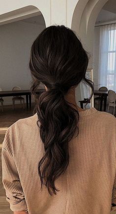 Discover hair ponytail styles. Explore chic and versatile ways to style your ponytail for a trendy and polished look. Line Bob, Bridesmaid Hair Inspo, Bridemaids Hairstyles, A Line Bob, Bridesmaid Hair Makeup, Hairstyle Trends, Wedding Hair Inspiration