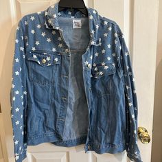 Brand New!! Excellent Condition Items - On Sale Today For Only $20! I Offer Bundle Discounts. I Need These Items Gone! Free Gift With Each Purchase! Trendy Spring Outerwear With Star Patch, Casual Star Print Denim Jacket For Spring, Casual Denim Jacket With Star Print For Spring, Casual Outerwear With Star Print For Spring, Blue Star Print Outerwear For Fall, Denim Outerwear With Star Print For Spring, Trendy Denim Jacket With Star Print For Spring, Casual Spring Outerwear With Star Print, Spring Outerwear With Star Patch And Long Sleeves