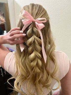 Half Pony Hairstyles, Pony Hairstyle, Half Pony, Preppy Hairstyles, Pony Hairstyles, Bow Hairstyle, Half Updo, Hair Stylies, Hair Game