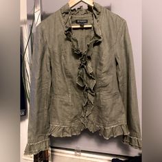 Inc Womens Ruffled Blazer Sz Xs 100% Linen Light Jacket 2 Front Pockets (Closed Never Worn) With Ruffles All Around Very Cute And Casual Olive Green Perfect For Fall Nwot Spring Workwear Blazer With Ruffles, Spring Blazer With Ruffles For Workwear, Spring Ruffled Blazer For Work, Chic Cotton Outerwear With Ruffles, Fitted Blazer With Ruffles For Spring, Casual Fitted Outerwear With Ruffles, Ruffled Blazer, Linen Lights, Utility Jacket