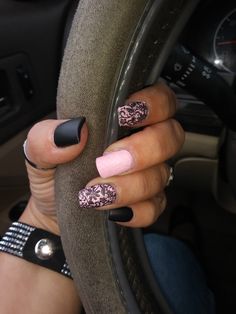 Trendy Nails Pink And Black, Black Pink And White Nail Designs, Pink Nails With Black Glitter, Pink And Black Gel Nails Ideas, Light Pink Nails With Black Design, Gel Nail Designs Matte, Pink And Black Lace Nails, Black Nails For Spring, Spring Nails With Black