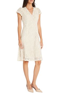 Laser-cut blooms sweetly swirl across this whisper white dress that's perfect for the party circuit. 40" length (size 8) Hidden back-zip closure V-neck Short sleeves Lined, except sleeves 100% polyester Dry clean Imported Missy Dresses, Pink Peacock, Whisper White, Maggy London, Midi Short Sleeve Dress, Cutout Dress, Office Outfits, Nordstrom Dresses, Perfect Dress