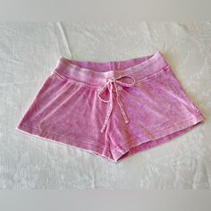 New Size Large Without Tags Size Medium With Tags Stretch Shorts For Spring Lounging, Stretch Shorts For Lounging In Spring, Fitted Pajama Shorts For Lounging, Fitted Summer Bottoms For Lounging, Fitted Shorts For Spring Lounging, Pink Fitted Casual Pajama Shorts, Pink Shorts For Summer Lounging, Pink Short Bottoms For Lounging, Pink Stretch Shorts For Lounging