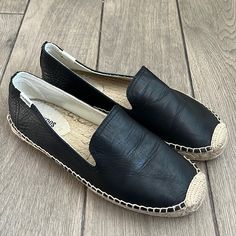 Soludos Espadrilles Nwot. Black Leather Sh1 Casual Black Flats With Leather Sole, Casual Black Closed Toe Flats, Black Casual Slip-on Flats, Everyday Leather Flat Heel Espadrilles, Trendy Leather Slip-on Espadrilles, Leather Flat Heel Espadrilles For Everyday, Everyday Espadrilles With Cushioned Footbed And Round Toe, Everyday Espadrilles With Rubber Sole And Round Toe, Everyday Closed Toe Espadrilles With Rubber Sole