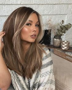 Round Face Haircuts Long, Long Textured Hair, Easy Trendy Hairstyles, Hair Colour Ideas, Women Haircuts Long, Medium Long Haircuts, Haircuts For Long Hair With Layers, Medium Hair Styles For Women, Extension Hair