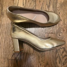 Gold Round Toe Shift Heels With Block Heel Comfortable Heels Us Size 7 / Eu Size 38 New Without Tags, Never Worn Before Amazing For Holiday Parties, Christmas, New Year’s Eve, Nye Holiday Heels, Gold Holiday, H&m Shoes, Comfortable Heels, New Year’s Eve, Gold Yellow, Holiday Parties, Shoes Women Heels, Block Heels