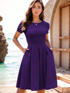 Plain Color Dress Designs, Vestidos Color Uva, Smart Casual Women Dress, Flare Dress Outfit, Purple Skater Dress, Purple Dress Outfits, Purple Prints, Elegant Vintage Dresses