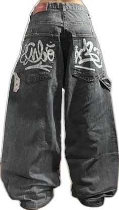 Baggy Jeans Women, Baggy Outfit Ideas, Street Punk, Fashion Oversized, Baggy Clothes, Women Y2k, Wide Trousers, 90s Streetwear, Swaggy Outfits