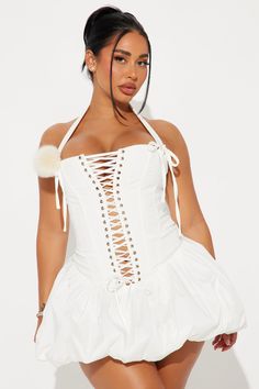 Available In White And Black. Lace Up Bubble Mini Dress Square neckline Halter Lace up detail Corset waist w/ boning Bubble Hem Back zipper Length = 30" Sell1: 95% Polyester 5% Spandex Shell2: 60% Cotton 35% Nylon 5% Spandex Lining1and 2: 100% Polyester Imported | Analia Lace Up Bubble Mini Dress in White size 2X by Fashion Nova Corset Waist, Bubble Hem, Sweater Jumpsuit, Halloween 2024, Jean Top, Matching Dresses, White Fashion, White Mini Dress, Square Neckline