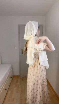 Modest Orthodox Fashion, Catholic Woman Aesthetic, Catholic Outfits Church, Catholic Veiling Outfits, Catholic Girl Aesthetic Outfit, Orthodox Church Outfit, Catholic Modesty, Modest Catholic Outfits