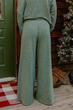 - These cozy pants have a luxe vibe! - Unlined ultra-soft stretchy material with a ribbed texture - A wide waistline - A relaxed yet flattering silhouette that ends in floor length hemlines Measurements S : Hip 34", Length 40.5", Waist 24". M : Hip 36", Length 41.5", Waist 26". L : Hip 38", Length 42", Waist 28".