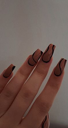 Black nails nude nails nail designs nail art aesthetic swirl designs inspo Brown And Black Nails Ideas, Black And Beige Nails Acrylic, Black Brown Nails Acrylic, Black Brown Nail Art, Brown Black Nails Design, Black Tan Nails, Nails Black And Beige, Brown And Tan Nail Designs, Beige And Black Nails Design