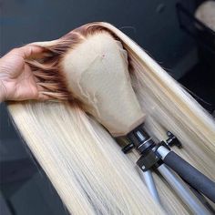 Honey Blonde Wig, Brown To Blonde Ombre, Wigs Blonde, Ombre Blond, Ombre Hair Blonde, Human Hair Wigs Blonde, Wig Styling, Blonde Lace Front Wigs, Ombre Blonde