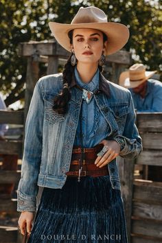 YOUR JEAN JACKET JUST GOT A WILD WEST MAKEOVER! This denim beauty takes things up a notch with a contrast leather collar, toebox-style stitching, and an unbelievably intricate cross-stitch longhorn on the back. Y’all, the details on this thing are remarkable. This one is a must-have. Medium Wash Outerwear For Rodeo In Fall, Denim Jacket With Pockets For Rodeo, Fitted Denim Jacket With Contrast Stitching, Fitted Denim Jacket With Contrast Stitching And Long Sleeves, Spring Western Denim Outerwear, Western Style Long Sleeve Denim Outerwear, Western Long Sleeve Denim Outerwear, Fitted Denim Jacket With Contrast Stitching For Fall, Western Style Long Sleeve Denim Jacket For Fall