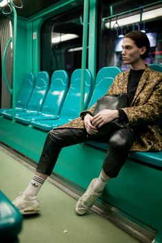 80's Party, Milan Men's Fashion Week, Der Gentleman, Sneakers Street Style, Chloe Sevigny, Mens Fashion Week