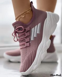 Olivia Mark – Zapatillas con cordones de punto transpirable Knit Sneakers, Round Toe Heels, Lace Knitting, Olivia Mark, Knit Patterns, Lace Up Shoes, Sneakers White, Air Max Sneakers, White Sneaker