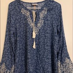 Long Sleeve Flowy Blouse With Paisley Print, Blue Long Sleeve Blouse With Floral Embroidery, Flowy Blue Cotton Blouse, Blue Floral Embroidery Blouse With 3/4 Sleeves, Blue Bohemian Blouse With 3/4 Sleeves, Knox Rose, Embroidery Designs Fashion, Floral Tops, Top Blouse