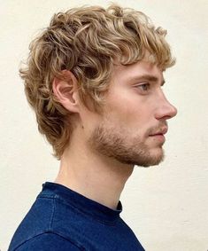 Platinum Blonde Hair Men Long, Short Curly Blonde Hair Men, Mod Cut Mens Straight, Mens Blonde Haircut, Troye Sivan Hair, Wavy Mullet Men, Mens 70s Hair, Dark Blonde Hair Men, 2c Hair Men