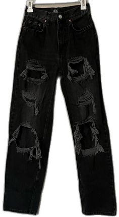 Black Ripped Grunge Bottoms, Ripped Black Grunge Bottoms, Black Distressed Grunge Jeans, Black Distressed Jeans In Grunge Style, Grunge Bottoms With Holes For Fall, Edgy Black Bottoms With Holes, Edgy Black Jeans With Holes, Trendy Ripped Washed Black Bottoms, Black Boyfriend Jeans