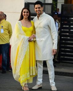 Siddharth And Kiara, Sidharth And Kiara, Sid And Kiara, Sid Kiara, Embellished Suit, Bandhani Suit, After Wedding Dress, Wedding Salwar Suits, Siddharth Malhotra