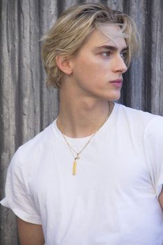 Top 50 Medium-Length Hairstyles for Men: Featuring Galleries and Videos | 50 of the Best Medium Hairstyles for Men (Gallery + Videos Included) Platinum Blonde Men, Dominik Sadoch, Men Blonde Hair, Blonde Hair Green Eyes, Blonde Hair Boy, Mens Hairstyles Medium, Male Hair, Light Blonde Hair, Blonde Hair Blue Eyes