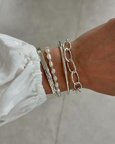 Bracelet Stack Inspiration, Silver Cute Jewelry, Dainty Silver Bracelet Stack, Clean Girl Silver Jewelry, Silver Bangle Stack, Silver Wrist Stack, Bracelet Stacks Silver