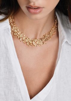 This necklace is crafted from 18k gold dipped brass and adorned with hand set crystals. Its organic shape provides natural elegance, making it the perfect accessory to add to any look. Leaves Necklace, Zirconia Necklace, Cubic Zirconia Necklace, Tree Necklace, Gold Dipped, Leaf Necklace, Palm Leaves, Fashion Statement, Necklace Lengths