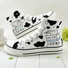 Painted Shoes Diy, Dr Shoes, Kawaii Shoes, Cow Canvas, Ootd Summer, Milk Cow, Cute Nikes, Aesthetic Shoes