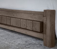 Dovetail Mystic Grey Wood Poster Bed by Vaughan Bassett Farmhouse Modern Bed King, Grey Wash Wood Bed, Low Profile Bed, Woodgrain Pattern, Unique Farmhouse, Dovetail Joinery, Poster Bed, Bed Furniture Design, Panel Headboard