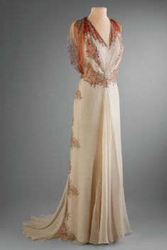 1930s Vintage Dress, 1930s Evening Gowns, Marjorie Merriweather Post, Gaun Abad Pertengahan, Vintage 1930s Dress, 30s Dress, 1930's Fashion, 1930s Dress, 30s Fashion