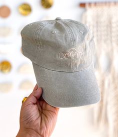 There's something special about gathering together around the tv with burgers and hot dogs, and cheering on your favorite team! This neutral, hand lettered hat is the perfect accessory to your game day apparel, no matter what team you're rooting for! Treat yourself, or gift to a friend who's crazy for football season! 100% cotton dyed twill. Casual Snapback Hat With Letter Print For Game Day, Casual Game Day Baseball Hat, Casual Snapback Hat For Game Day, Game Day Hat With Letter Print And Curved Brim, Casual Personalized Snapback Hat With Curved Bill, Personalized Casual Snapback Hat With Curved Bill, Curved Brim Hat With Letter Print For Game Day, Casual Game Day Cap, Casual Snapback Hat With Curved Bill For Game Day