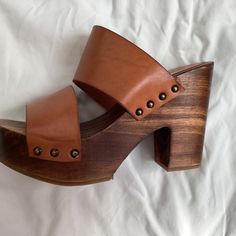 Never Worn Kurt Keiger Platform Sandal Or Slide. Leather Upper, Made In Italy, Purchased At The London Shop In Chelsea. Kurt Geiger Shoes, Kurt Geiger, The London, Platform Sandals, Chelsea, Leather Upper, In Italy, London, Women Shoes