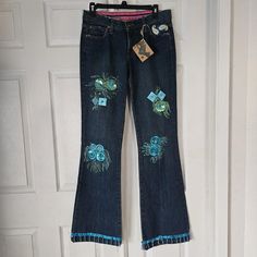 Deadstock Y2k Vintage Fairy Beaded Low Rise Bootcut Dark Wash Jeans Brand Is Jelessy Size 28 The Most Fairy Ethereal Looking Jeans I've Ever Seen In My Life! The Circle Designs Are Sequined Has Beading Around Bottom Hemline Gorgeous Blue Green Embellished Pockets Has Intentional Fraying Around Waistband Brand New With Tags, Made In Usa Deadstock! Waistband (Relaxed) 15" Waistband (Stretched) 16" Inseam 34" Rise 8" #Vintage #Y2k #2000s #Fairy #Deadstock Fairy Ethereal, Infinite Money, Circle Designs, Yellow Clothes, Vintage Fairy, Vintage Fairies, Vintage Flare, Sewing Design, Fall Fits