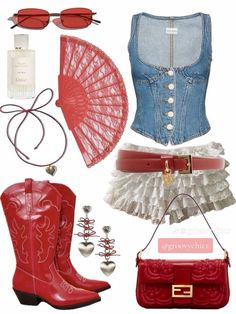 Girly Rodeo Outfit, Festival Fits 2024, Country Concert Outfit Shorts, Ibiza Rave Outfit, Chappel Roan Concert Outfit, Chappell Roan Inspired Outfits, Concert Outfit Shorts, Rodeo Outfits Summer, Boomtown Outfit